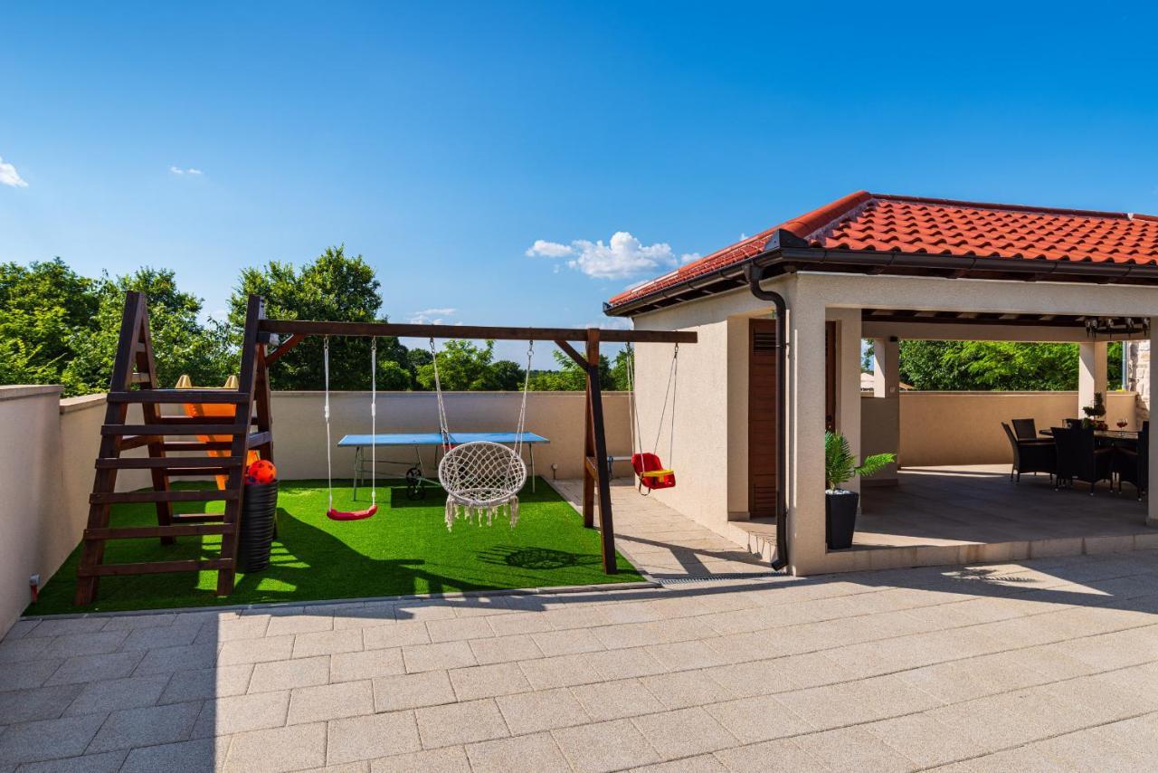 Stone Villa Miandri Sukošan エクステリア 写真